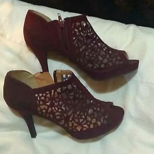 BRAND SUPER SEXY PURPLE PUMPS 💜